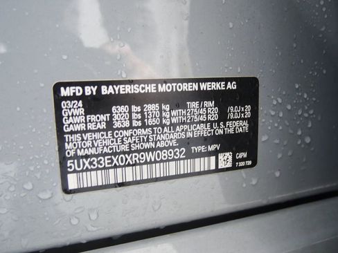 Certified 2024 BMW X6 xDrive40i w/ Executive Package image 28