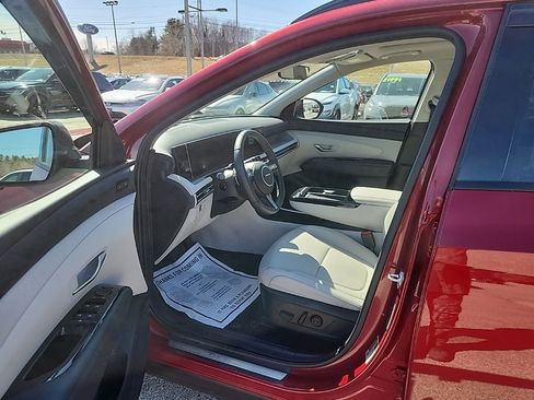 Certified 2025 Hyundai Tucson Limited image 10