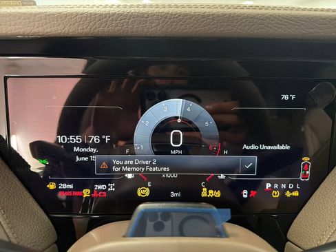 New 2026 GMC Yukon Denali w/ Denali Reserve Package AWD/4WD image 15