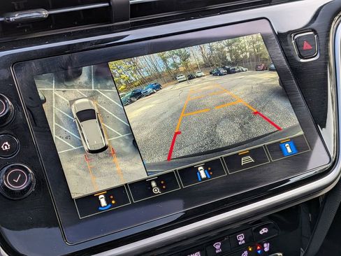 Used 2023 Chevrolet Bolt EUV Premier w/ Sun & Sound Package image 20