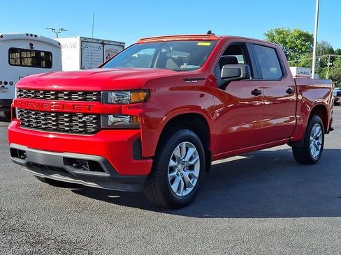 Used 2020 Chevrolet Silverado 1500 Custom w/ Custom Value Package AWD/4WD image 6