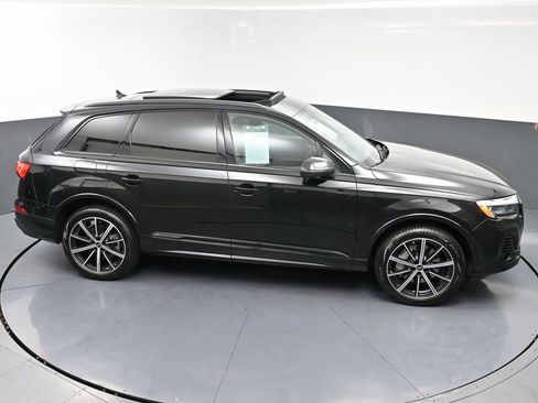 Used 2025 Audi Q7 2.0T Premium Plus w/ Premium Plus Package image 48