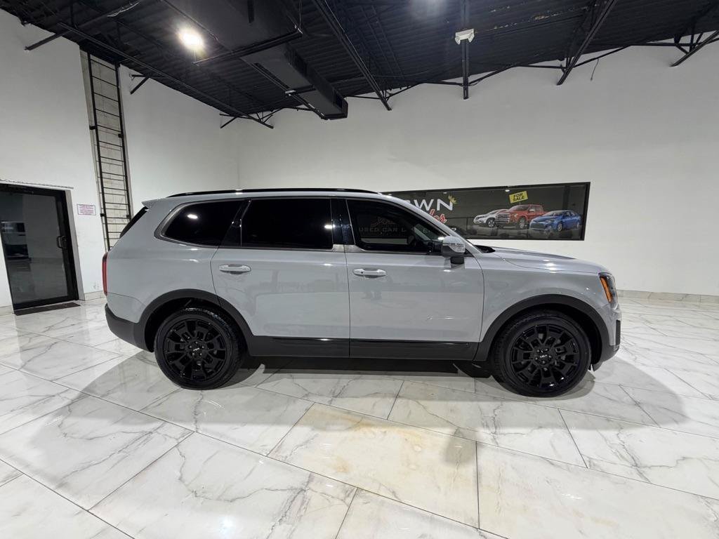 Used 2022 Kia Telluride EX w/ EX Premium Package AWD/4WD image 6