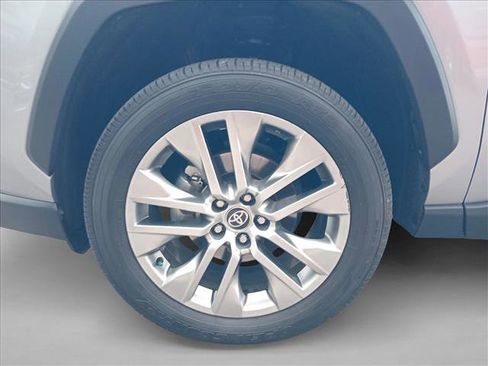 Used 2023 Toyota RAV4 Limited image 10