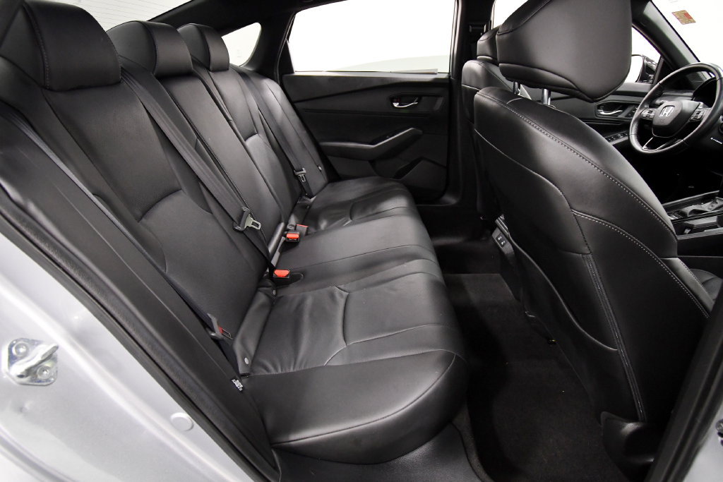 Used 2025 Honda Accord Sport image 18