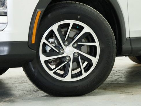 Used 2025 Mitsubishi Eclipse Cross ES AWD/4WD image 4