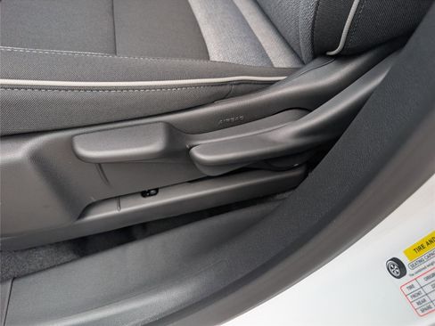 New 2026 Chevrolet TrailBlazer LT w/ LT Cold Weather Package image 15