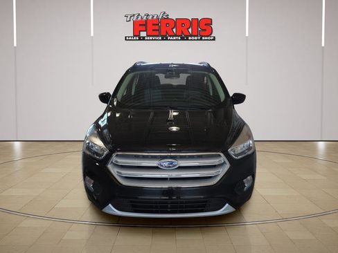 Used 2018 Ford Escape SE FWD image 2
