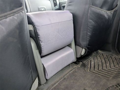 Used 2017 Chevrolet Silverado 1500 W/T image 39