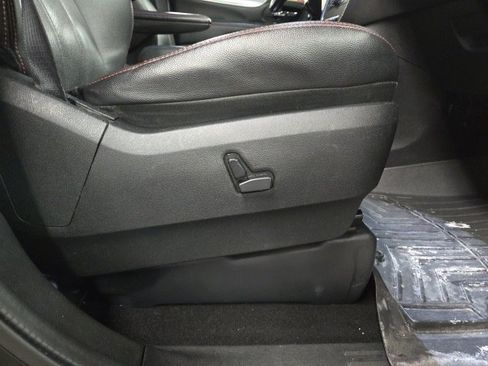 Used 2019 Dodge Grand Caravan GT image 35