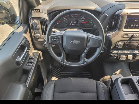 Used 2024 Chevrolet Silverado 1500 Custom Trail Boss w/ Turbomax Blackout Package AWD/4WD image 7