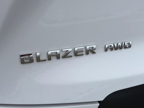 Used 2025 Chevrolet Blazer LT image 20
