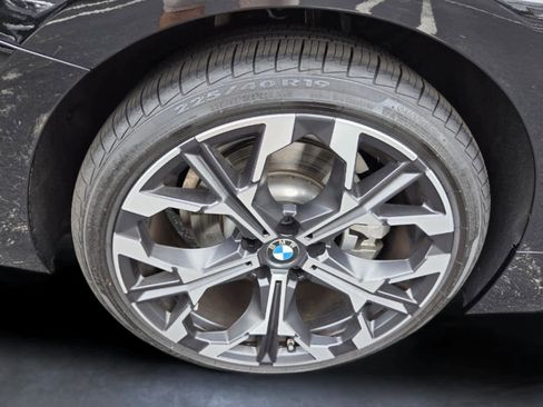 Certified 2025 BMW 330i Sedan w/ Convenience Package RWD image 18