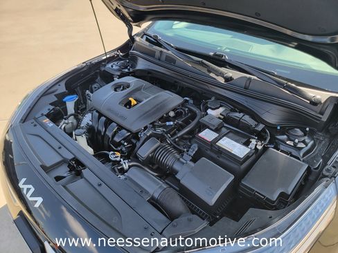 Used 2024 Kia Forte LXS image 34