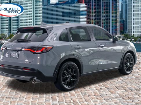 Certified 2025 Honda HR-V Sport image 7