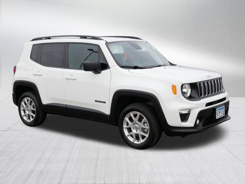 Used 2022 Jeep Renegade Latitude image 7