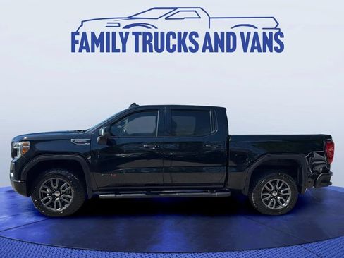 Used 2021 GMC Sierra 1500 AT4 w/ AT4 Value Package AWD/4WD image 2
