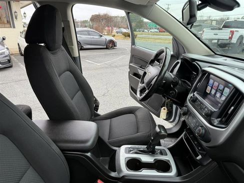 Used 2016 Chevrolet Colorado LT w/ LT Convenience Package AWD/4WD image 15