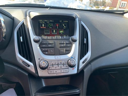 Used 2017 GMC Terrain SLT image 18