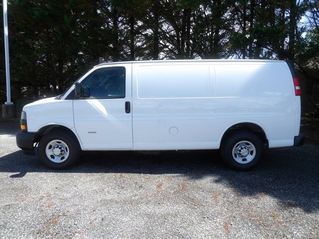 Used 2019 Chevrolet Express 2500 w/ Driver Convenience Package RWD image 2