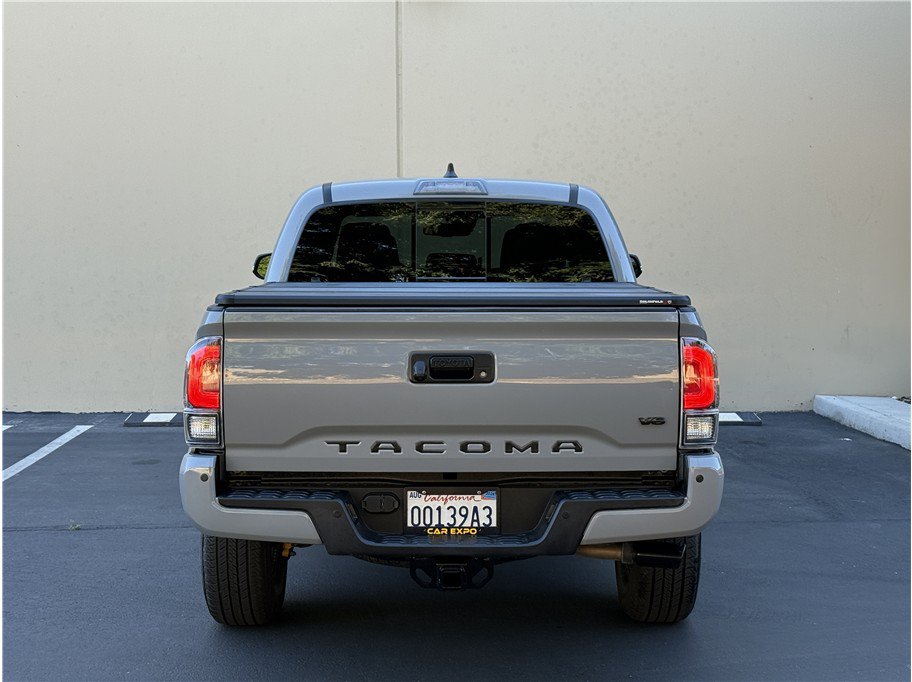 Used 2020 Toyota Tacoma TRD Off-Road w/ Technology Package RWD image 6
