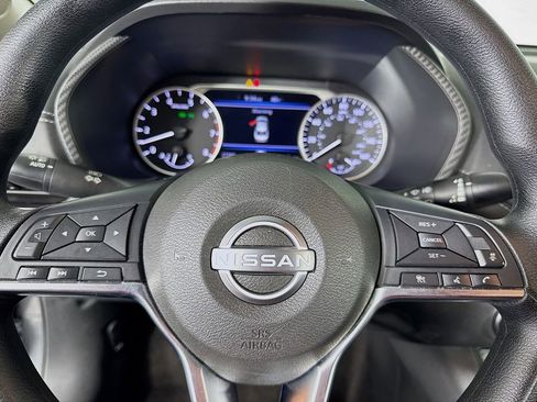 Used 2024 Nissan Sentra SV image 16