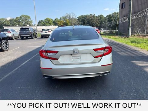 Used 2018 Honda Accord EX image 5