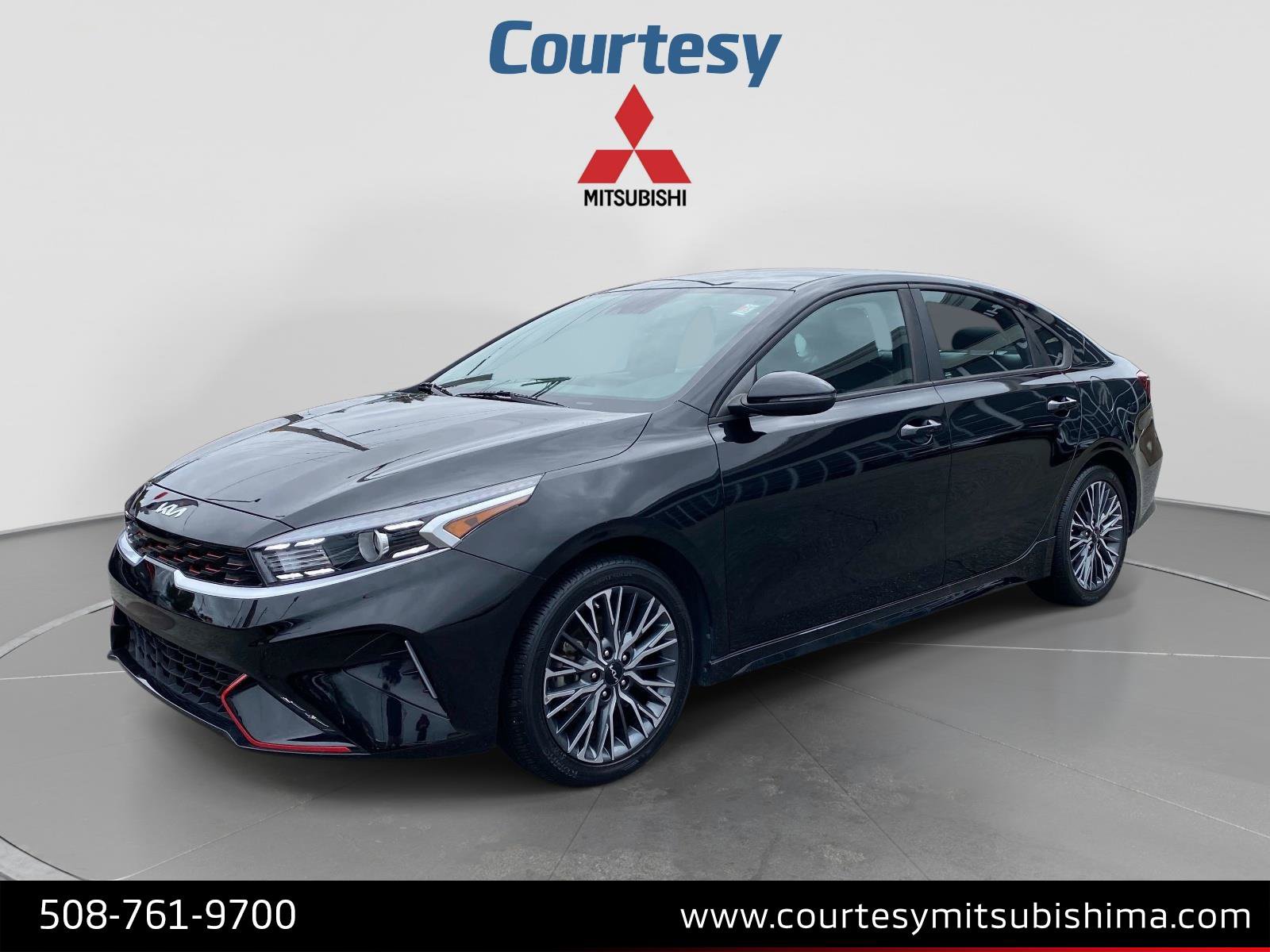 Used 2023 Kia Forte GT-Line FWD image 1
