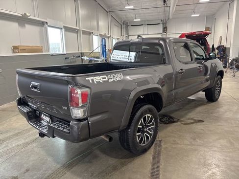 Used 2023 Toyota Tacoma TRD Sport image 6