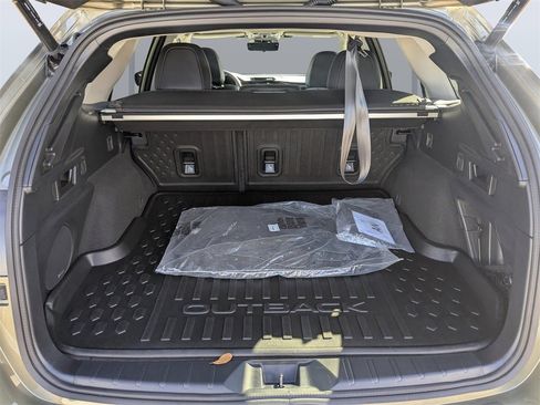 Certified 2025 Subaru Outback Touring XT w/ Popular Package #2 image 12
