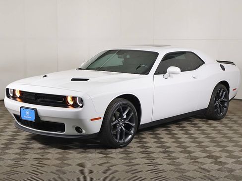 Used 2022 Dodge Challenger SXT w/ Blacktop Package RWD image 5