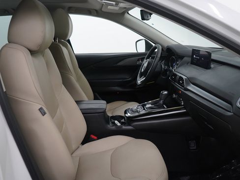 Used 2023 MAZDA CX-9 Touring Plus image 10