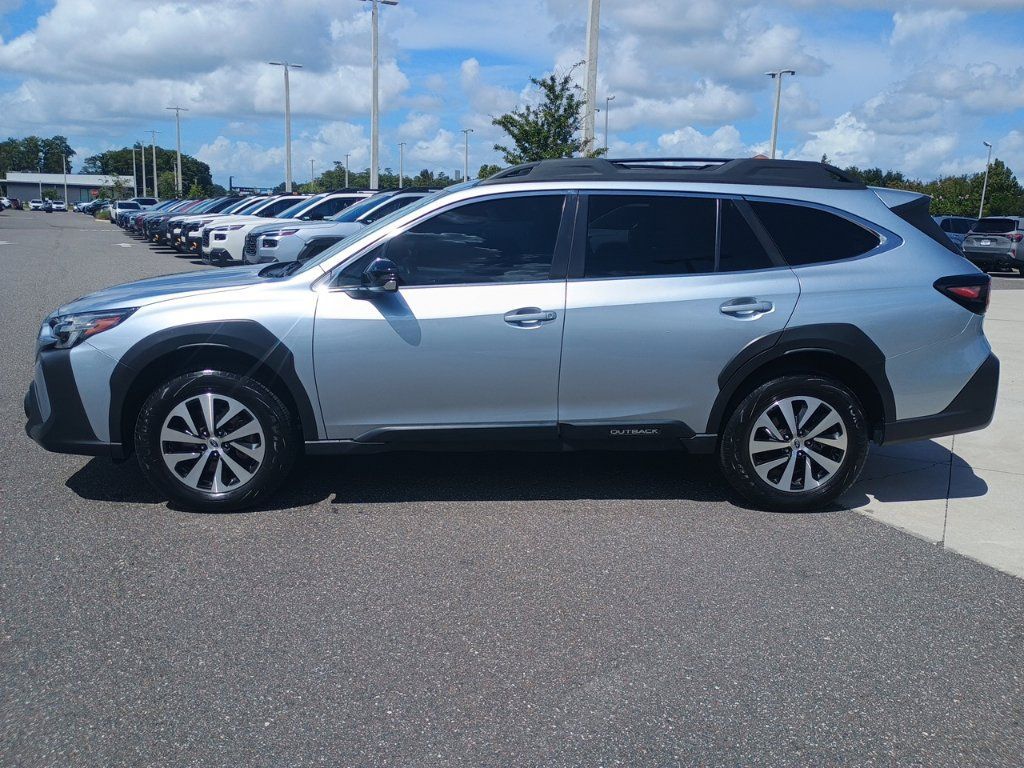 Certified 2024 Subaru Outback Premium AWD/4WD image 8