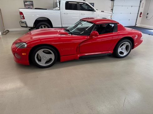Used 1994 Dodge Viper RT/10 RWD image 39