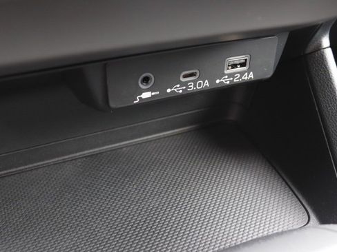 Certified 2024 Subaru Crosstrek 2.0i Premium image 28