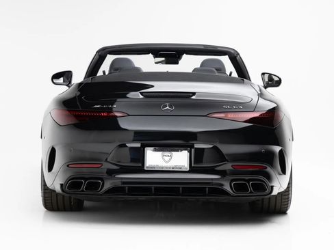 Used 2022 Mercedes-Benz SL 63 AMG 4MATIC w/ AMG Aerodynamic Package image 7