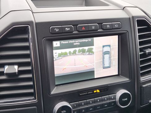 Used 2019 Ford Expedition Limited w/ Equipment Group 303A AWD/4WD image 10