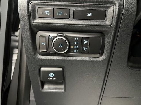 Used 2022 Ford F150 XLT w/ Equipment Group 302A High image 32