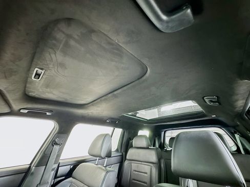Used 2024 Hyundai Santa Fe Calligraphy AWD/4WD image 15