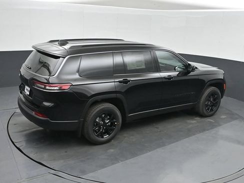 New 2026 Jeep Grand Cherokee L 4WD image 34