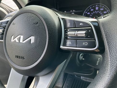 Used 2023 Kia Forte LXS FWD image 26
