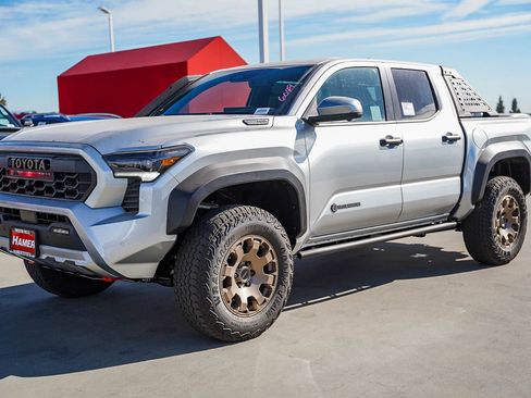 New 2026 Toyota Tacoma image 3