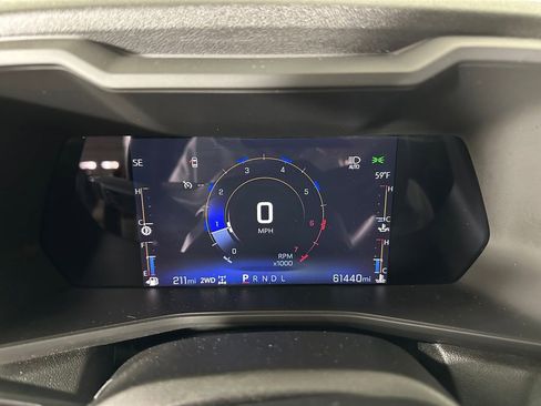 Used 2023 Chevrolet Colorado Trail Boss w/ Technology Package image 17