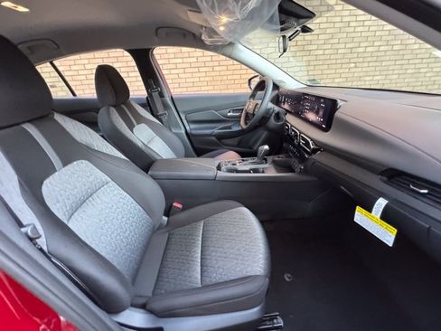 New 2026 Nissan Sentra SV w/ Floor Mat Package FWD image 15