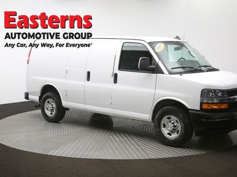 Used 2019 Chevrolet Express 2500 w/ Driver Convenience Package image 48