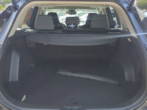 Used 2025 Toyota RAV4 XLE w/ Convenience Package FWD image 23