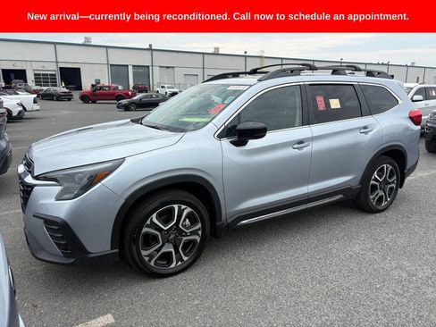 Used 2024 Subaru Ascent Limited w/ Technology Package AWD/4WD image 9
