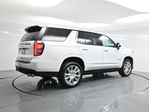 Used 2022 Chevrolet Tahoe High Country w/ Premium Package 2 AWD/4WD image 48