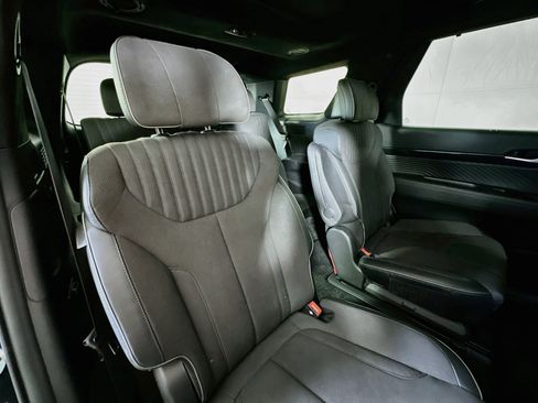 Used 2025 Hyundai Palisade Calligraphy AWD/4WD image 28