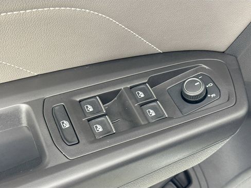 Used 2023 Volkswagen Atlas SE FWD image 17